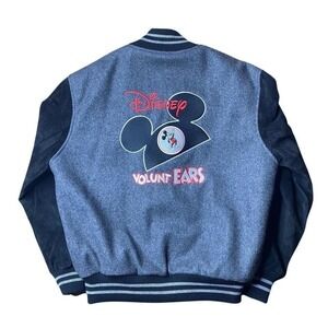 Vintage 90s Disney VoluntEARS staff jacket‎